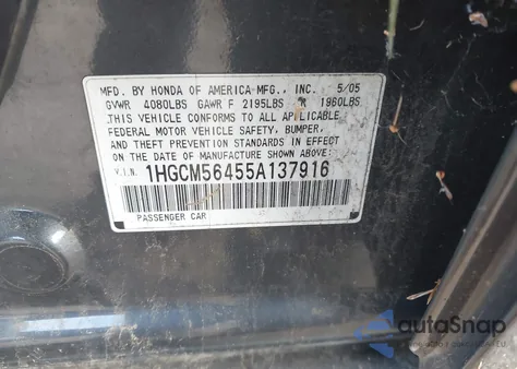 2005 Honda Accord 2.4 Lx z USA, uszkodzony, nr VIN 1HGCM56455A137916